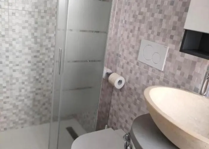 Aurora House Apartman *