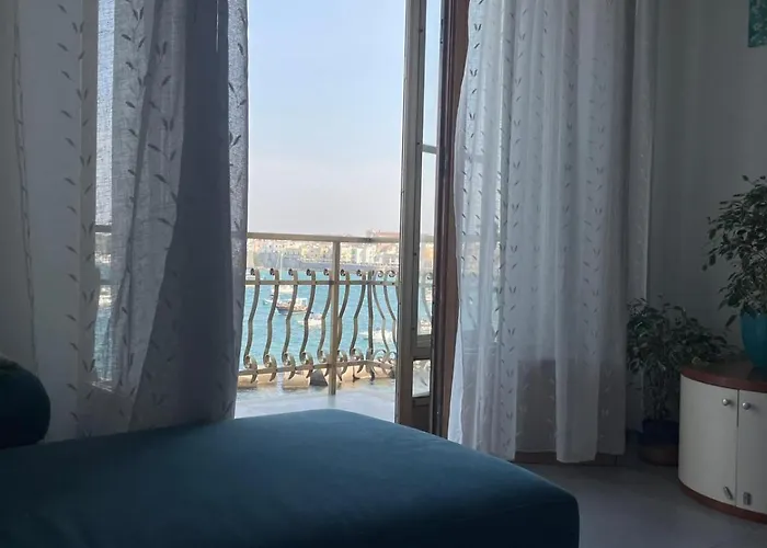 Apartman Aurora House *