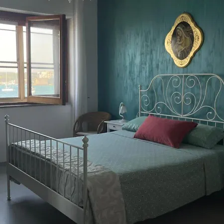 Aurora House * Otranto